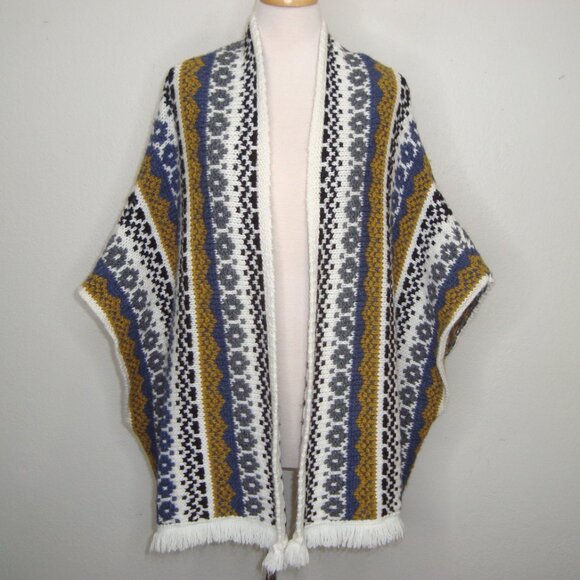 COCOGIO Wool Blend Fringed Poncho Cardigan Sweater Aztec Inspired Made in Italy - Picture 2 of 9
